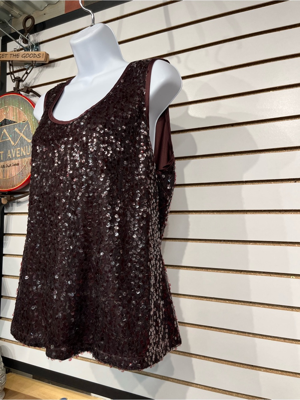 Chicos sequined tank size medium - Picture 3 of 7